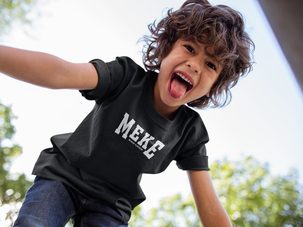 Meke Kau Chur - Tamariki Tee